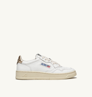 MEDALIST LOW IN PELLE BIANCA E METALLIZZATA ORO