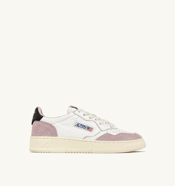 MEDALIST LOW IN PELLE E SUEDE BIANCA, POWDER E NERA